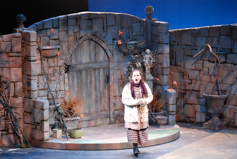 DSC_0019.JPG - Photo by Tony Paradiso.